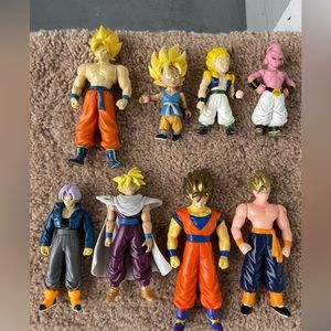 Dragon ball Z action figure lot